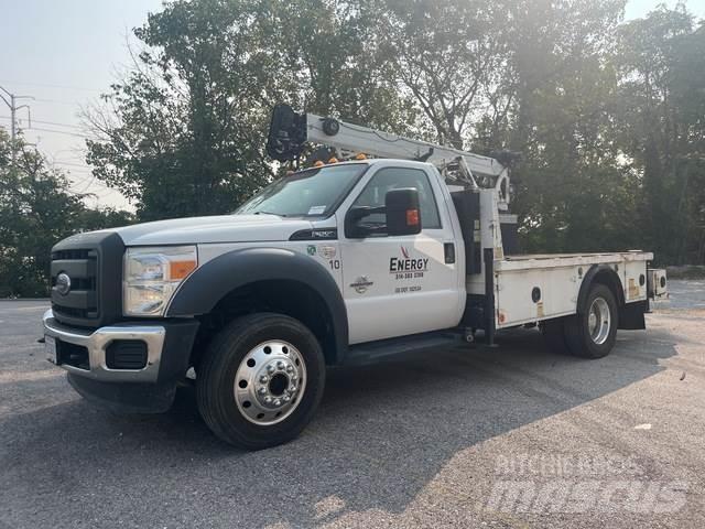 Ford F-550 Bestelwagens met open laadbak