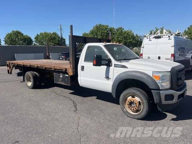 Ford F-550 Platte bakwagens