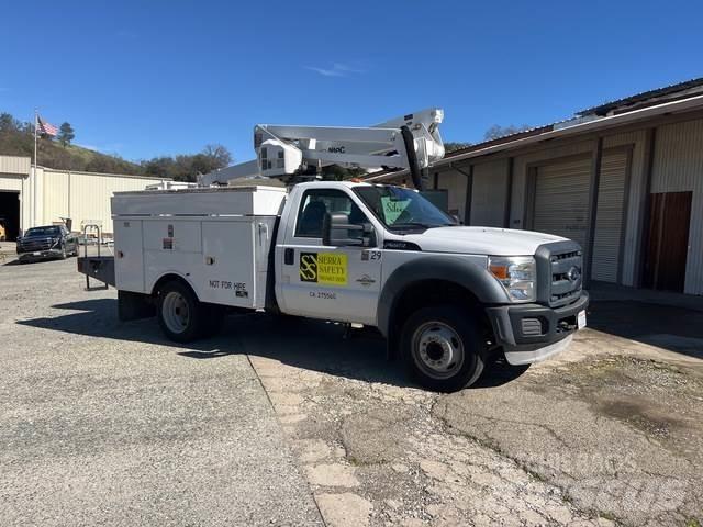 Ford F-550 Auto hoogwerkers