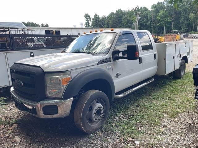 Ford F-550 Bestelwagens met open laadbak