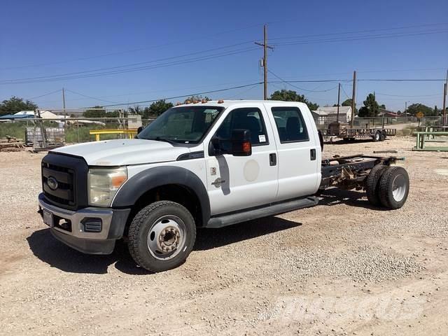 Ford F-550 Cabine en interieur