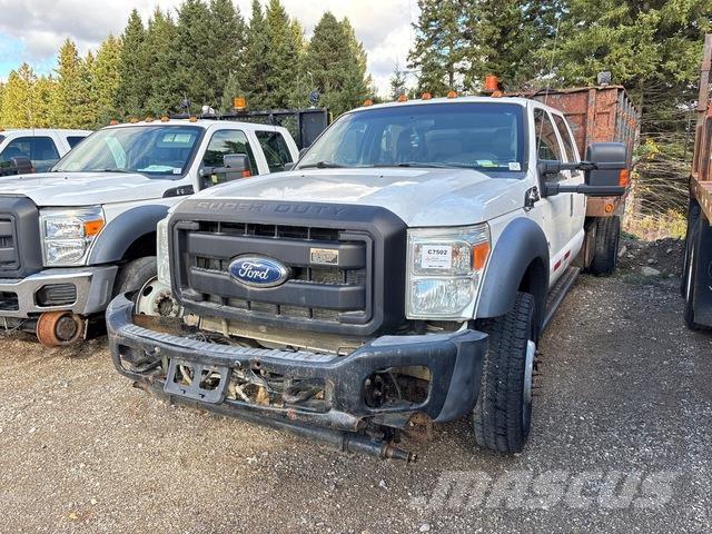 Ford F-550 Platte bakwagens