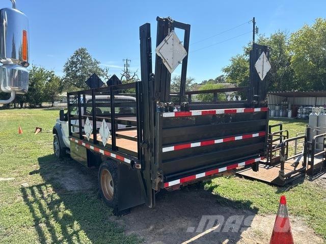 Ford F-550 Platte bakwagens