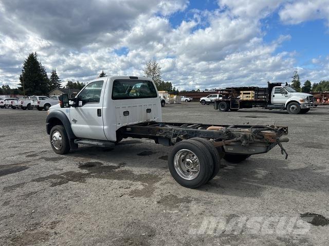 Ford F-550 Cabine en interieur