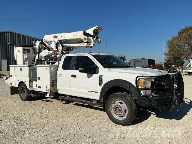 Ford F-550 Auto hoogwerkers