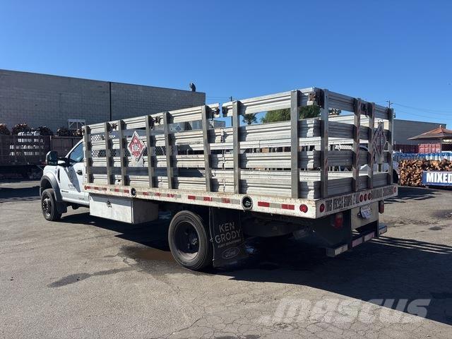 Ford F-550 Platte bakwagens