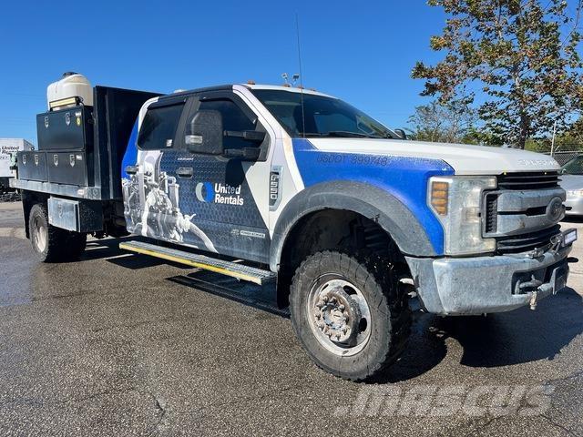 Ford F-550 Platte bakwagens