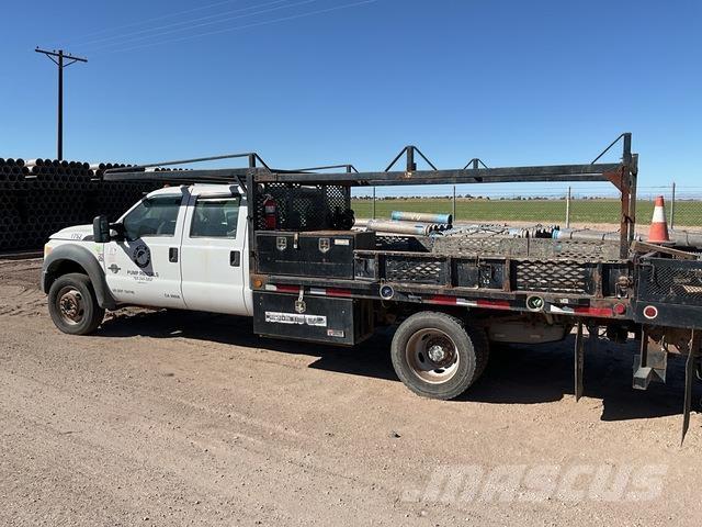 Ford F-550 Platte bakwagens