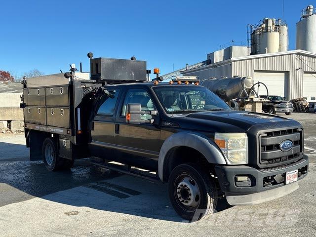 Ford F-550 Platte bakwagens