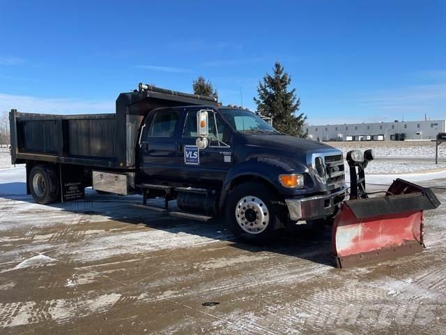 Ford F-650 Sneeuwschuivers en -ploegen