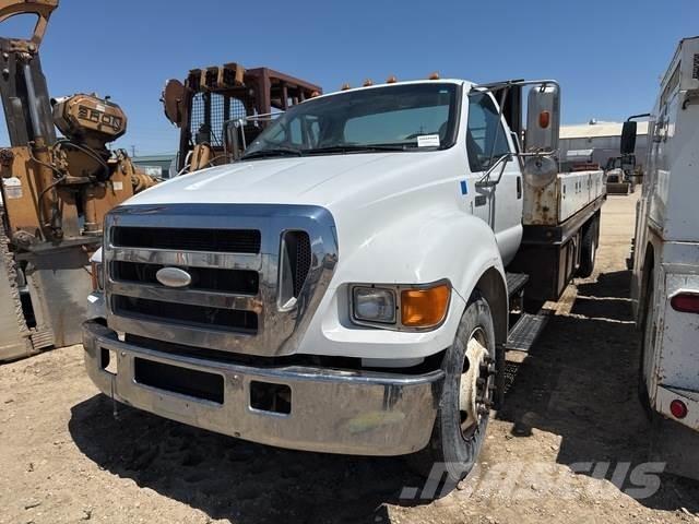 Ford F-650 Platte bakwagens