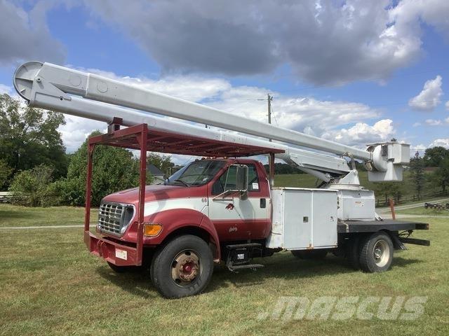Ford F-750 Auto hoogwerkers