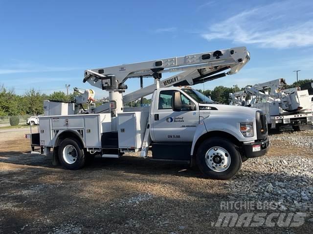 Ford F-750 Auto hoogwerkers