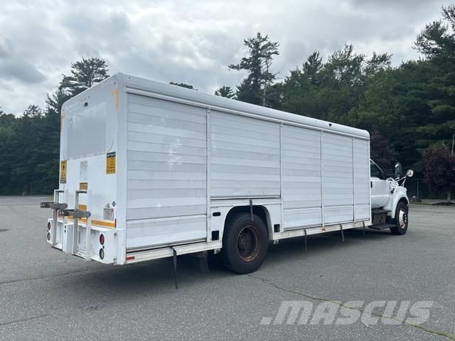 Ford F-750 Drankenwagen