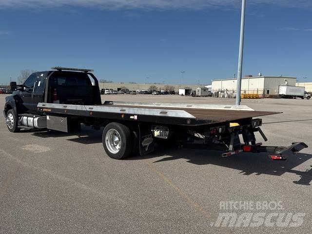 Ford F-750 Sleepwagens