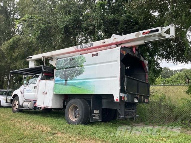 Ford F-750 Auto hoogwerkers