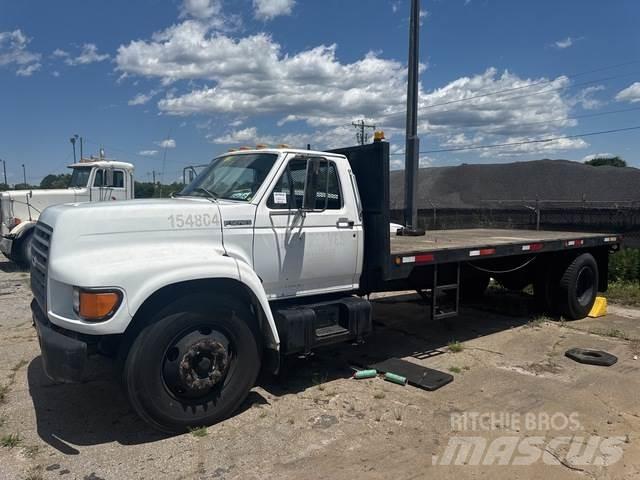 Ford F-800 Platte bakwagens
