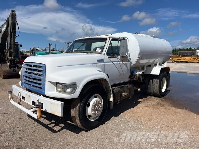 Ford F-800 Water tankwagens