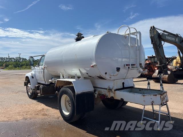 Ford F-800 Water tankwagens