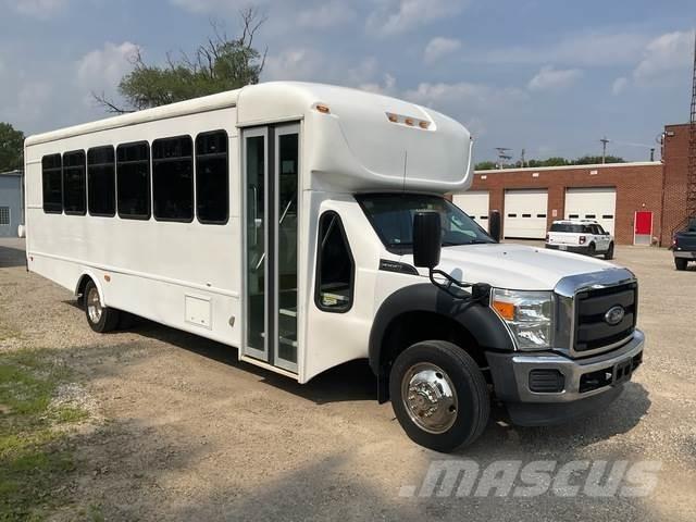 Ford F550 Minibussen