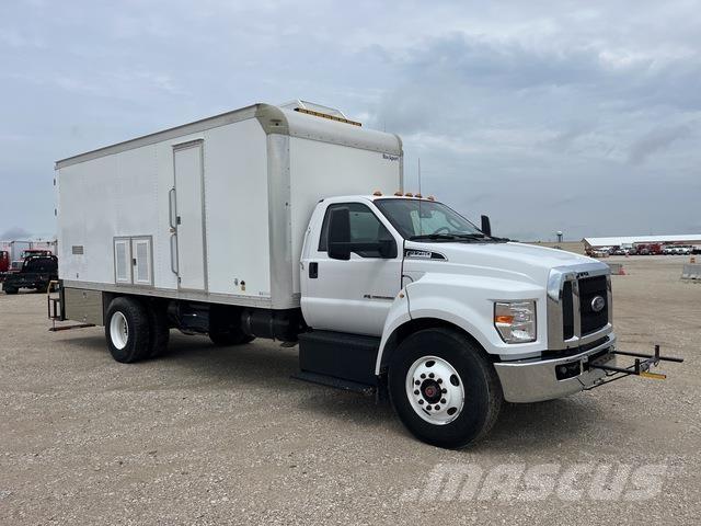 Ford F750 Kolkenzuigers
