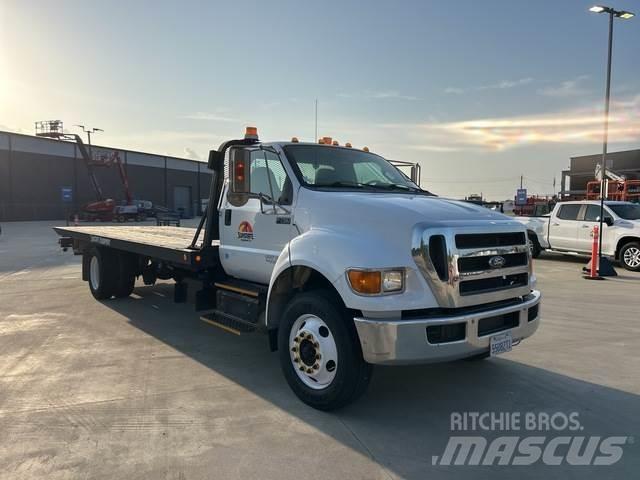 Ford F750XLT Sleepwagens