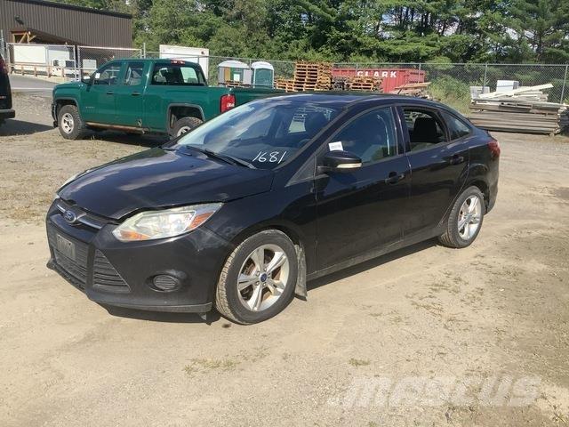 Ford Focus SE Auto's