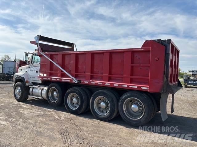 Ford L9000 Kipper