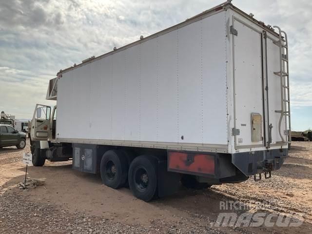 Ford LT8000 Gesloten bedrijfswagens