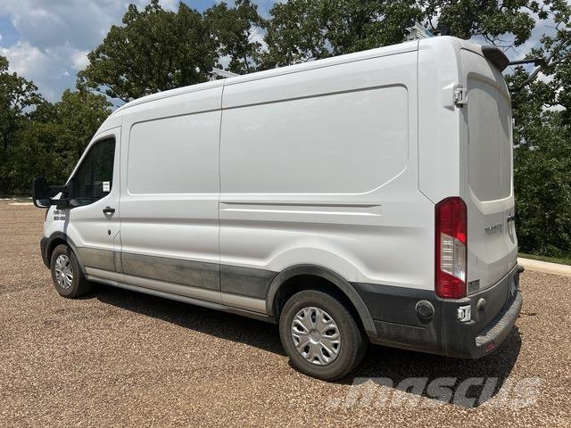 Ford Transit Gesloten bedrijfswagens
