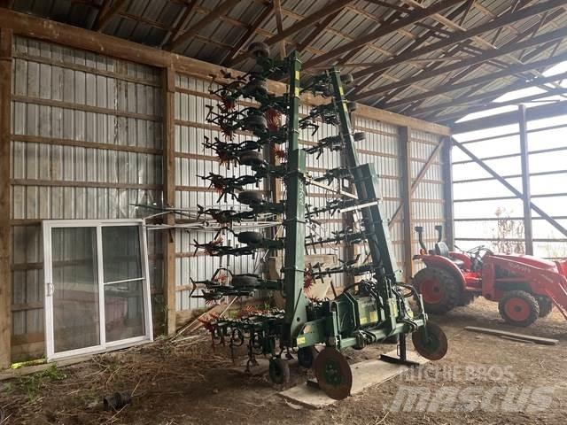 Garford 3212 Cultivatoren