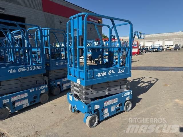 Genie GS-1330M Schaarhoogwerkers