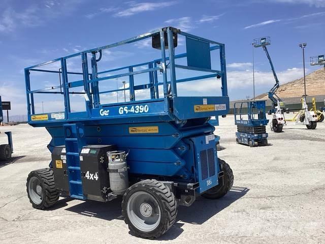 Genie GS-4390 Schaarhoogwerkers