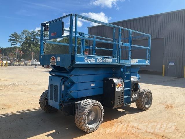 Genie GS4390 Schaarhoogwerkers