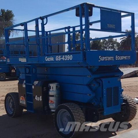 Genie GS4390RT Schaarhoogwerkers