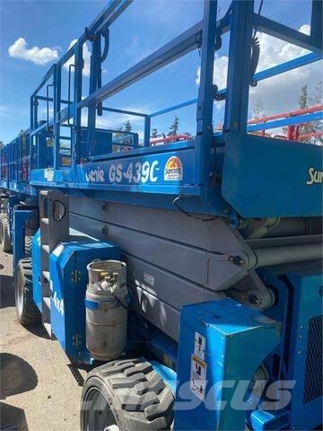 Genie GS4390RT Schaarhoogwerkers