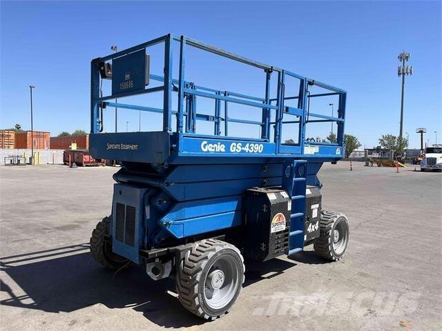 Genie GS4390RT Schaarhoogwerkers