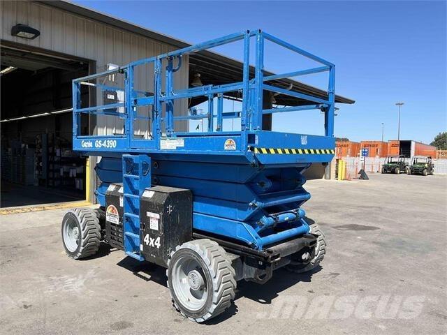 Genie GS4390RT Schaarhoogwerkers