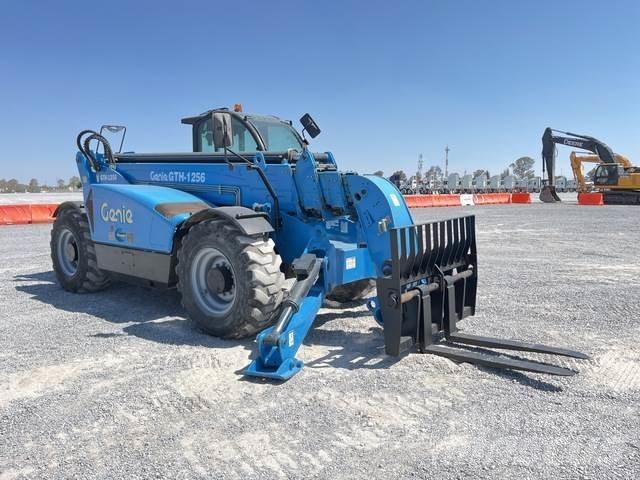 Genie GTH-1256 Verreikers