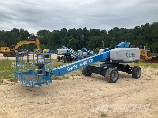 Genie S-40XC Telescoophoogwerkers