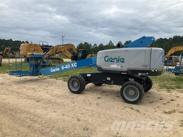 Genie S-40XC Telescoophoogwerkers