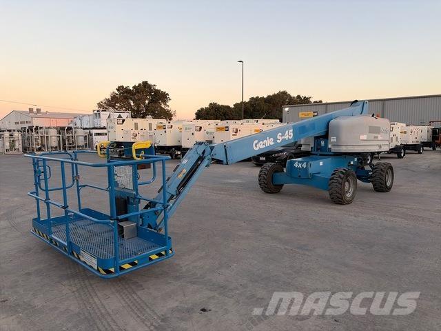 Genie S-45 Telescoophoogwerkers