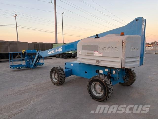 Genie S-45 Telescoophoogwerkers