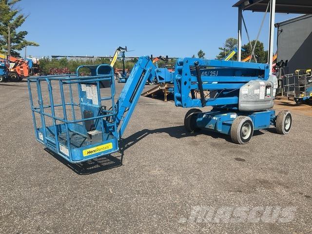 Genie Z-45/25J Knikarmhoogwerkers