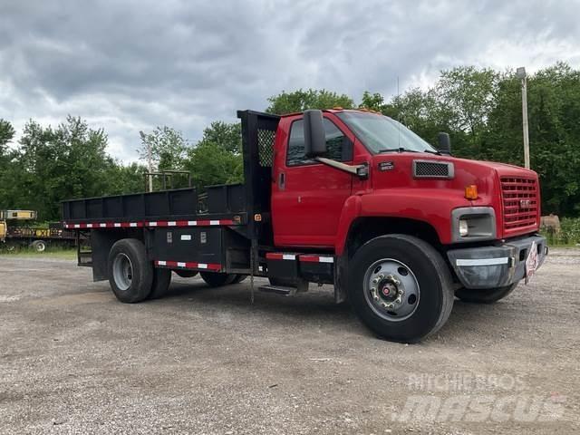 GMC 5500 Platte bakwagens