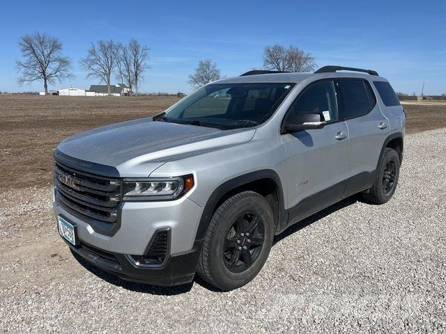 GMC Acadia Auto's