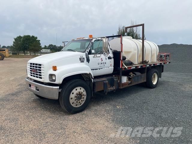 GMC C7500 Platte bakwagens