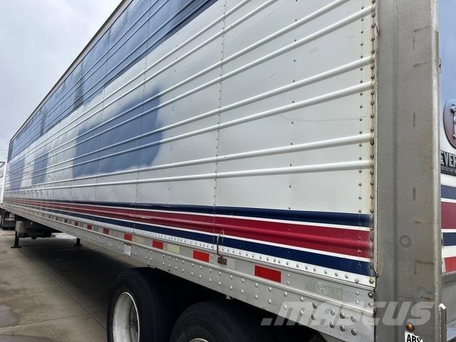 Great Dane  Koel-vries opleggers