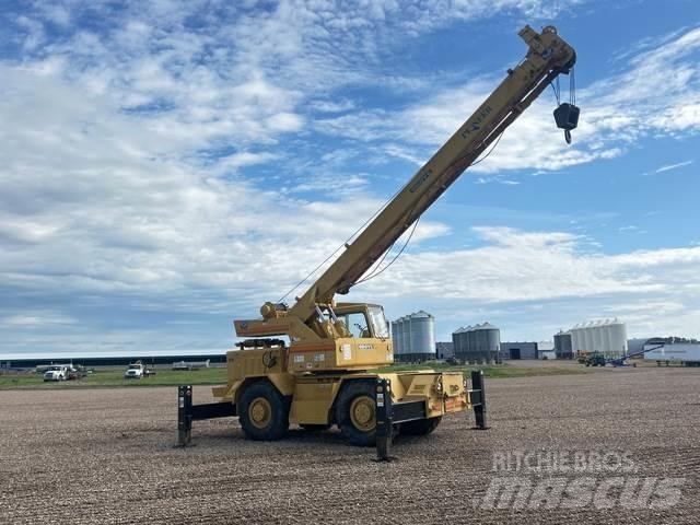 Grove RT-60S Ruw terrein kranen