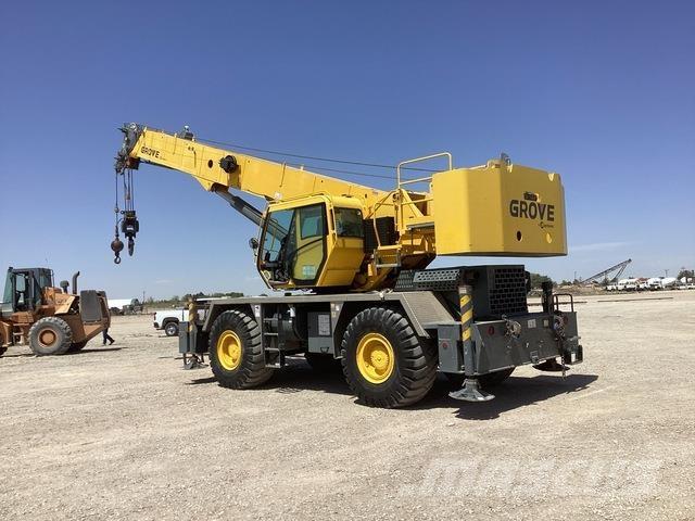 Grove RT600E Ruw terrein kranen